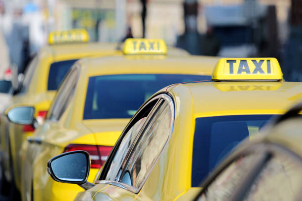 Best Time to Save Money: Jeddah to Makkah Taxi Fare Fluctuations